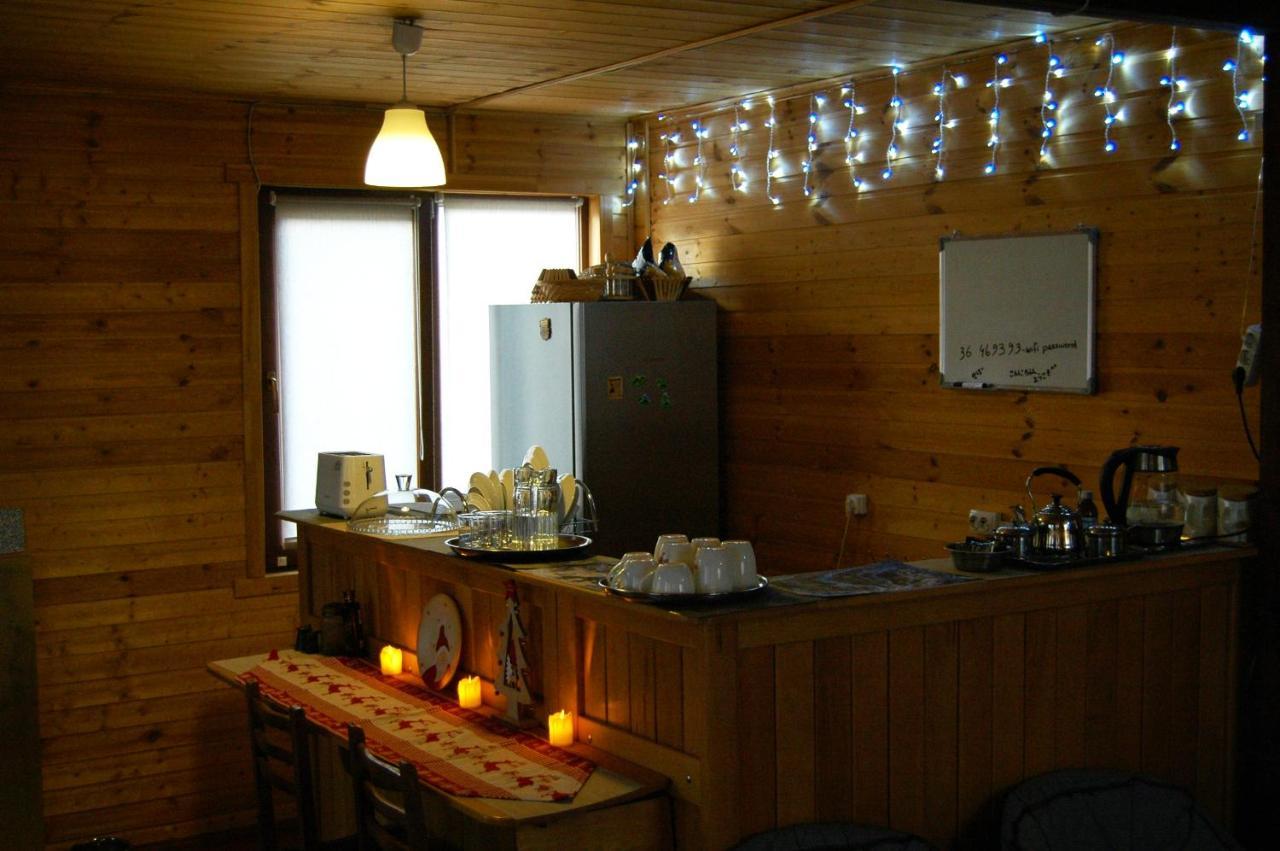 Badishi Guesthouse Μέστια Εξωτερικό φωτογραφία