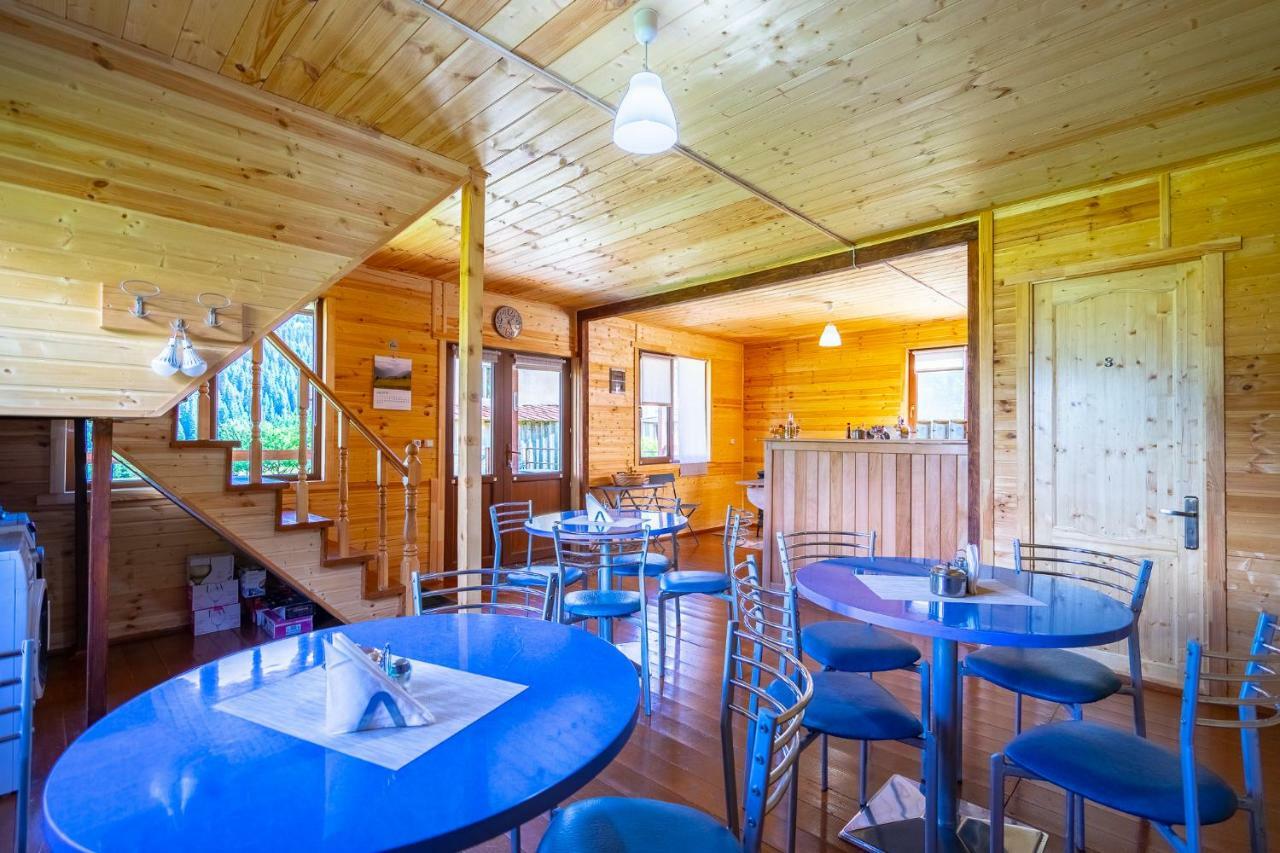 Badishi Guesthouse Μέστια Εξωτερικό φωτογραφία