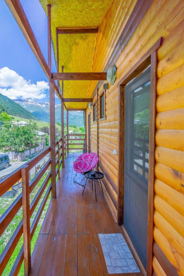 Badishi Guesthouse Μέστια Εξωτερικό φωτογραφία