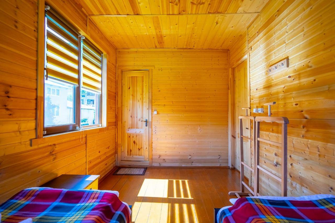 Badishi Guesthouse Μέστια Εξωτερικό φωτογραφία